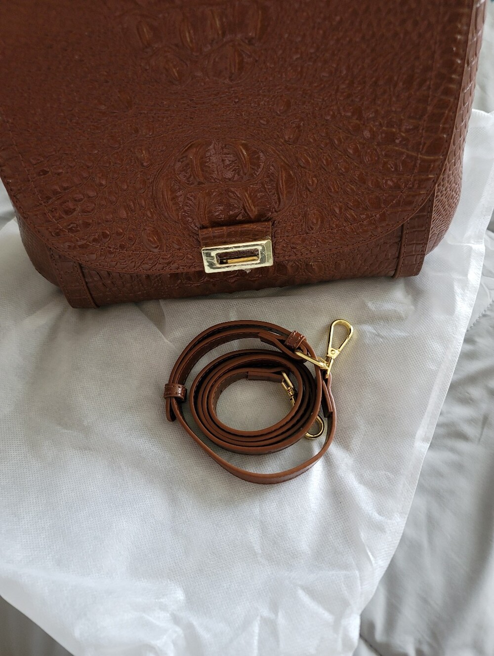 Genuine Leather Croc‑Embossed Top Handle Bag – NWT – Crossbody Strap Inc - Picture 9 of 12